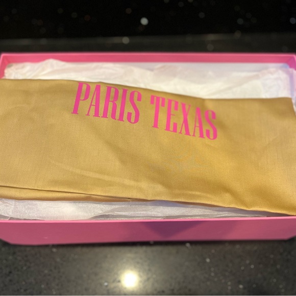 ✨✨NWT✨✨ BARBIECORE Paris Texas Prisma Fuchsia mules - Picture 6 of 8